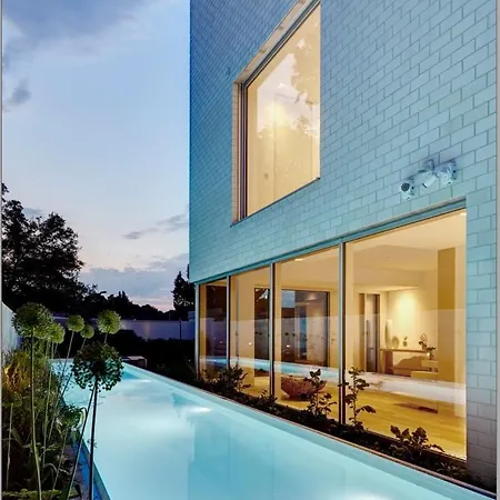 Thehiddenlakehouse Pool Sauna Whirlpool * Duisburg